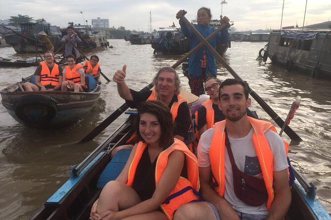 Cai Rang floating market, see sunrise, CaCao orchard, small canal - Phong Dien canals: the quieter side of Can Tho
