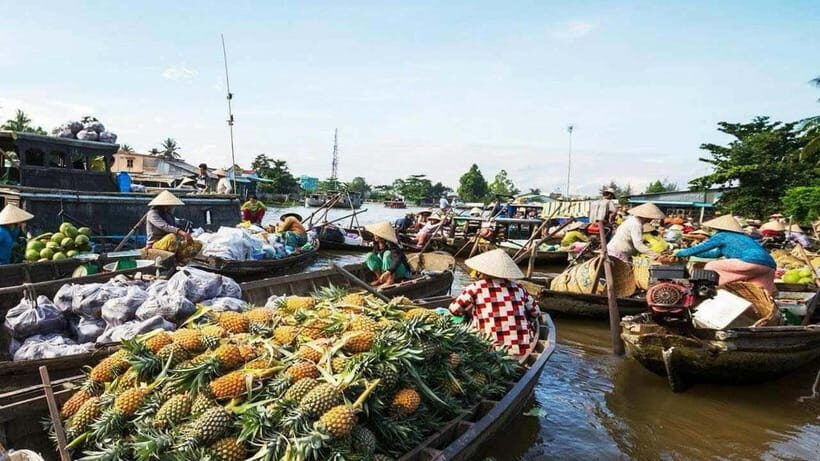 Can Tho: Cai Rang Floating Market and Canals - Cai Rang Floating Market: boats as shops, homes, and highways