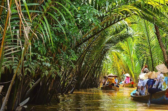 Cu Chi Tunnels and Mekong Delta Full Day - Củ Chi Tunnels Morning: Video First, Then the Maze