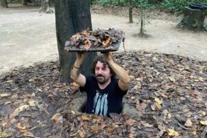 HCM: Cu Chi Tunnels and Mekong Delta Tour - Getting Picked Up in District 1 and Riding Out Comfortably